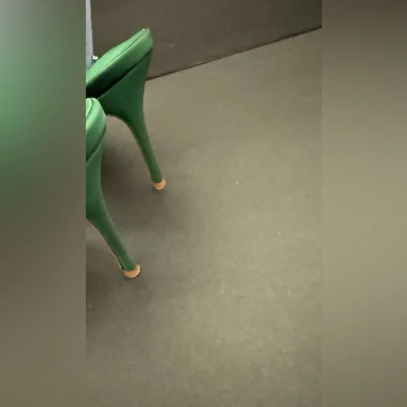 MANOLO BLANIK LARUM - Picture 5 of 6